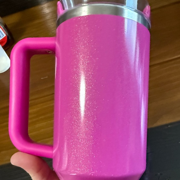 Stanley - Picture 2 of 6